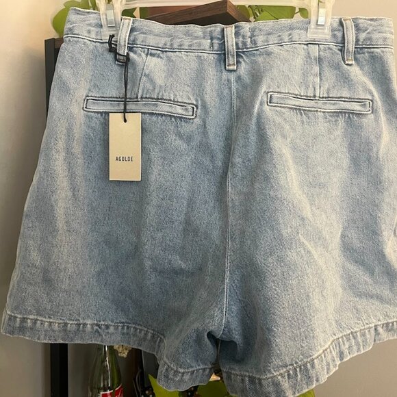 Agolde Becker Denim Shorts (NWT) - Picture 5 of 5